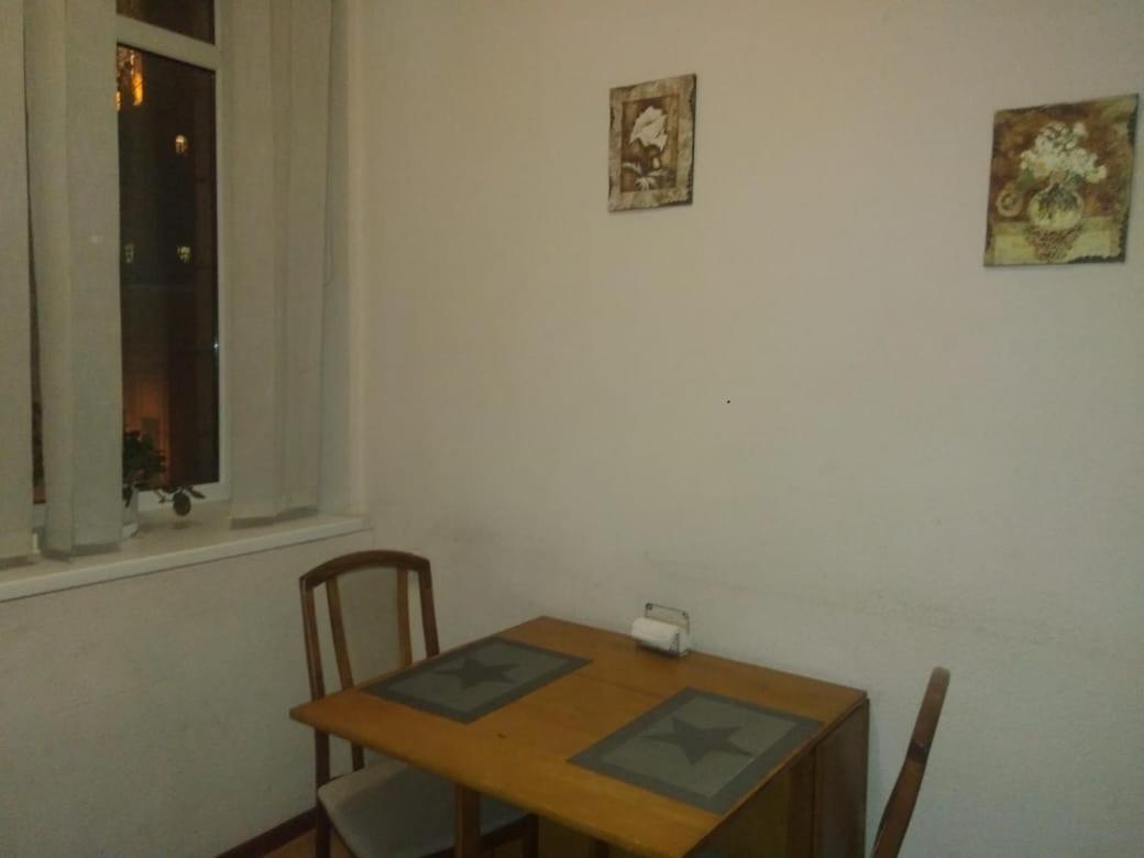Kievapart Apartamento Exterior foto