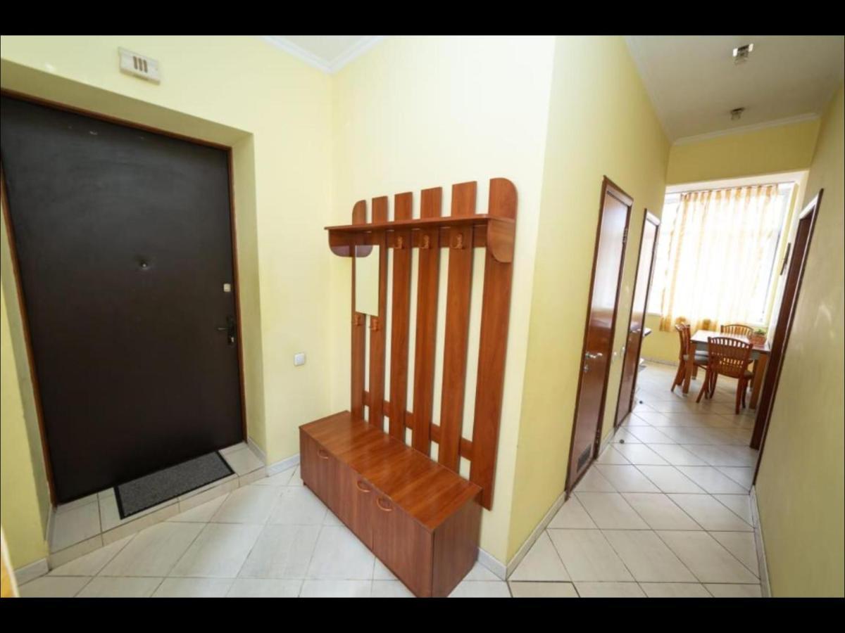 Kievapart Apartamento Exterior foto